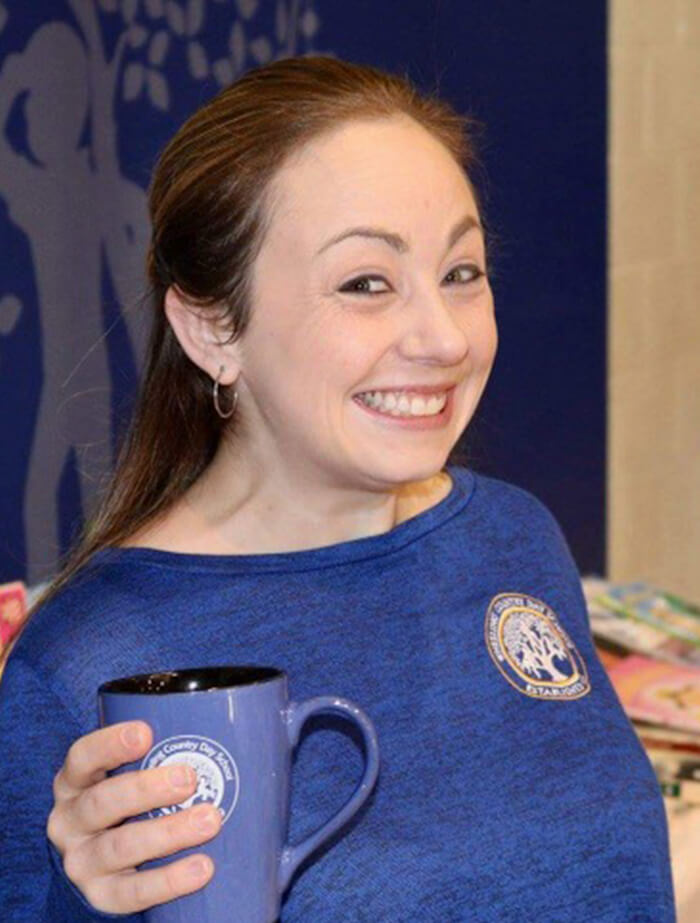 amanda blakemore with coffee cup